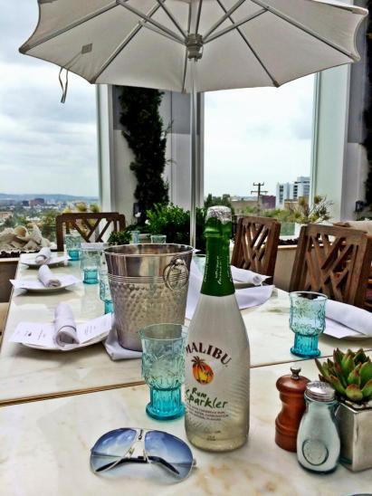 10320471_10154028667675471_976223801608693634_n