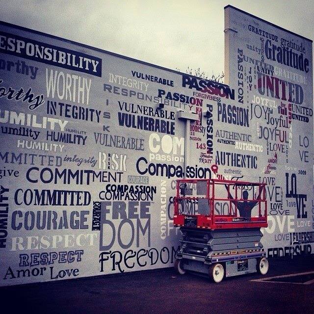 954515_10152260966318825_876134686_n