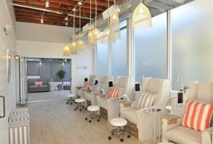 cote nail salon in Brentwood