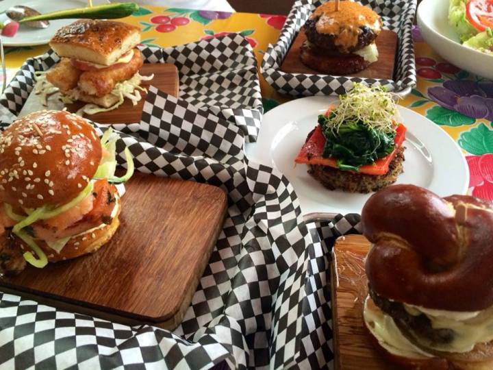 11209374_10155479985040471_3210784550320631127_n