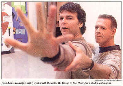 Bo Eason training being trained with the Alexander Technique by Jean-Louis Rodrigue (photo: original photograph for the New York Times)